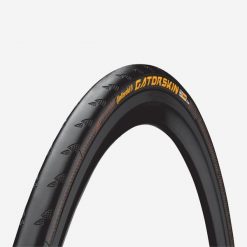 Opona szosowa Continental Gatorskin 700x28 miękkie stopki. Skarpety CONTINENTAL, bez wzorów. Za 179.99 zł.