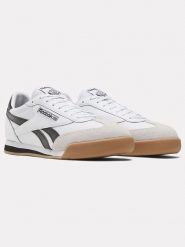 Reebok Sneakersy "Classic Campio XT" w kolorze biało-czarnym rozmiar: 42. Białe trampki Reebok, bez wzorów, z materiału, bez zapięcia. Za 184.95 zł.