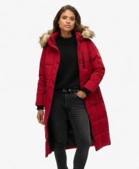 Długi płaszcz z futerka sztucznego Everest od SUPERDRY. Czerwone płaszcze Superdry, xs, bez wzorów, z nylonu. Za 892.65 zł.