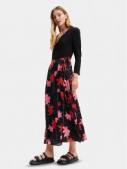 Desigual Sukienka letnia Memphis 24SWVW37 Czarny Regular Fit. Czarne sukienki Desigual, na lato, xs, bez wzorów, z syntetyku, bez kołnierzyka, bez ramiączek. Za 279.99 zł.