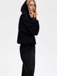 Bluza z kapturem - czarny. Czarne bluzy Reserved, l, bez wzorów, z bawełny, z kapturem. Za 129.99 zł.