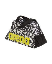 Torba sporotwa Arena Fast Shoulder Bag Allover. Czarne torby na ramię Arena, bez wzorów, eleganckie, na ramię, bez dodatków. Za 149.99 zł.