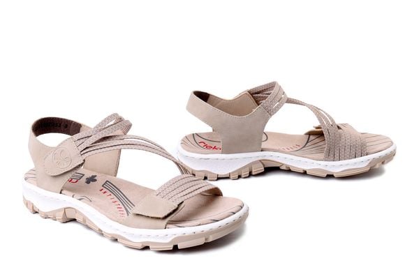 RIEKER 68871-62 beige, sandały damskie. Brązowe sandały Rieker, bez wzorów, bez obcasa, bez zapięcia. Za 209.93 zł.