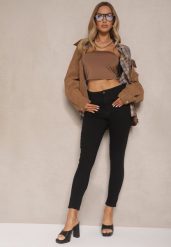 Czarne Jeansy Slim z Bawełną i Wiskozą High Waist Calliran. Czarne jeansy Renee, na co dzień, l, bez wzorów, z bawełny, z podwyższonym stanem. W wyprzedaży za 59.49 zł.