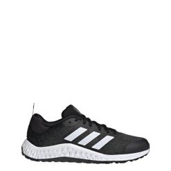 Buty Everyset Trainer. Białe obuwie sportowe Adidas, z materiału, bez zapięcia, na fitness i siłownię. W wyprzedaży za 333.45 zł.