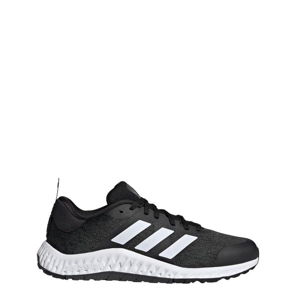 Buty Everyset Trainer. Białe obuwie sportowe Adidas, z materiału, bez zapięcia, na fitness i siłownię. W wyprzedaży za 328.80 zł.