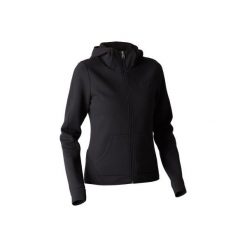 Bluza na zamek z kapturem Gym & Pilates 900 damska. Czarne bluzy DOMYOS, xs, bez wzorów, z bawełny, z kapturem. W wyprzedaży za 74.99 zł.