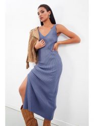 Milan Kiss Sukienka w kolorze niebieskim rozmiar: XL. Niebieskie sukienki Milan Kiss, na imprezę, xl, bez wzorów, bez kołnierzyka, bez ramiączek, maxi. Za 127.35 zł.