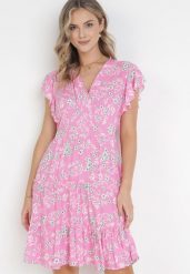 Różowa Sukienka Rozkloszowana z Falbankami Pillia. Czerwone sukienki Born2be, na imprezę, m, bez wzorów, bez kołnierzyka, bez ramiączek, mini, kopertowe. Za 64.99 zł.