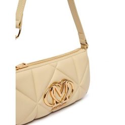 Torebka LOVE MOSCHINO. Brązowe torebki klasyczne Love Moschino, bez wzorów, bez dodatków. Za 839.99 zł.