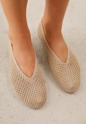 Ciemnobeżowe Szydełkowe Balerinki VICES z Plecionki Wolfs. Brązowe baleriny Born2be, bez wzorów, z jeansu, bez obcasa. Za 99.99 zł.