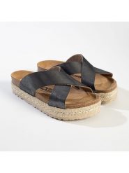 BACKSUN Klapki "Milano" w kolorze khaki rozmiar: 40. Brązowe klapki Backsun, bez wzorów, z otwartym noskiem, bez obcasa. Za 158.47 zł.