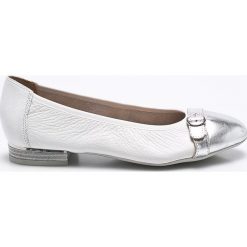 Caprice - Baleriny. Szare baleriny Caprice, bez wzorów, z materiału, z okrągłym noskiem, bez obcasa. W wyprzedaży za 89.90 zł.