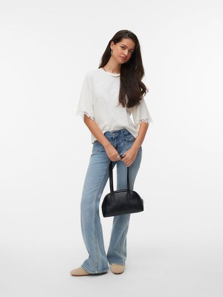 Vero Moda Koszulka w kolorze białym rozmiar: XL. Białe bluzki Vero Moda, xl, bez wzorów, z bawełny, bez kołnierzyka, bez ramiączek. Za 66.93 zł.