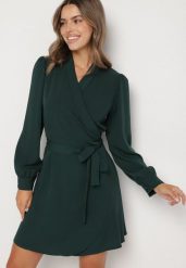 Ciemnozielona Kopertowa Sukienka Ozdobiona Paskiem Nalimera. Zielone sukienki Born2be, l, bez wzorów, eleganckie, bez kołnierzyka, bez ramiączek, mini, kopertowe. Za 109.99 zł.