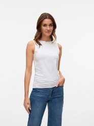 Vero Moda Top w kolorze białym rozmiar: XS. Białe topy Vero Moda, xs, bez wzorów, bez kołnierzyka, bez ramiączek. Za 48.39 zł.