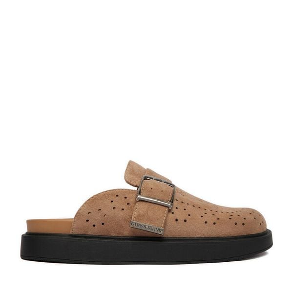 Klapki Guess Jeans. Brązowe klapki Guess Jeans, z aplikacjami, z jeansu, bez obcasa. Za 279.99 zł.