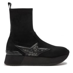 Botki Liu Jo. Czarne botki Liu Jo, bez wzorów, bez obcasa, na płaskiej podeszwie, bez zapięcia. Za 849.99 zł.