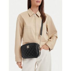 Torebka Nine West. Czarne torebki klasyczne Nine West, bez wzorów, bez dodatków. Za 199.99 zł.