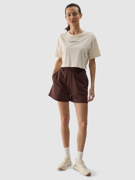 4F Spodenki dresowe damskie - brązowe XS. Brązowe szorty 4f, bez wzorów, z bawełny, sportowe. W wyprzedaży za 59.99 zł.