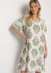 Zielona Pudełkowa Sukienka z Wiskozy Ozdobiona Geometrycznym Wzorem Emilavie. Zielone sukienki Born2be, na co dzień, l, bez wzorów, z wiskozy, eleganckie, bez kołnierzyka, bez ramiączek, midi, proste. Za 39.99 zł.