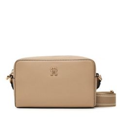 Torebka Tommy Hilfiger. Brązowe listonoszki TOMMY HILFIGER, bez wzorów, bez dodatków. Za 409.99 zł.