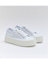 Bellucci Sneakersy w kolorze białym rozmiar: 40. Białe trampki Bellucci, bez wzorów, bez zapięcia. Za 100.99 zł.