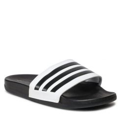 Klapki adidas. Białe klapki Adidas, bez wzorów, bez obcasa. Za 129.99 zł.