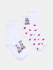 Długie skarpety z motywem walentynkowym 2 pack - biały. Białe skarpety Sinsay, bez wzorów. Za 12.99 zł.