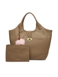 LOVE MOSCHINO Torebka JC4238PP0PKI0105 Beżowy. Brązowe shopper Love Moschino, bez wzorów, ze skóry, bez dodatków. Za 1,119.00 zł.