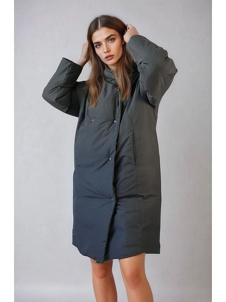 Monki Płaszcz zimowy w kolorze granatowym rozmiar: S. Czarne płaszcze Monki, na zimę, s, bez wzorów, z puchu, bez kaptura. Za 139.87 zł.