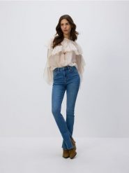 Jeansy slim fit z rozcięciem - niebieski. Niebieskie jeansy Reserved, bez wzorów. Za 139.99 zł.