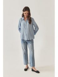 TATUUM Bluzka w kolorze błękitnym rozmiar: 42. Niebieskie bluzki Tatuum, bez wzorów, z lyocellu, bez kołnierzyka, bez ramiączek. Za 110.04 zł.