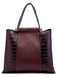 ORE10 Skórzana torebka "Lusan" w kolorze bordowym - 29 x 25 x 13 cm rozmiar: onesize. Czerwone torby na ramię ORE10, bez wzorów, z materiału, przez ramię, bez dodatków. Za 392.95 zł.