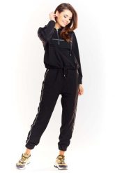 Czarna Krótka Bluza z Kapturem z Błyszczącą Tasiemką. Czarne bluzy Infinite You, l, bez wzorów, z bawełny, z kapturem. Za 194.90 zł.