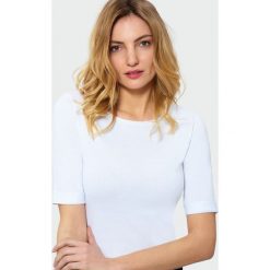 Bawełniany klasyczny top. Topy Greenpoint. Za 24.99 zł.