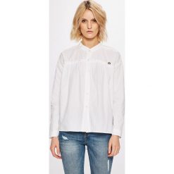 Answear - Koszula. Czerwone koszule ANSWEAR, l, bez wzorów, z bawełny, casualowe, bez kołnierzyka, bez ramiączek. W wyprzedaży za 39.90 zł.