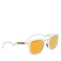 Okulary przeciwsłoneczne Oakley. Białe okulary przeciwsłoneczne Oakley, bez wzorów. Za 1,029.00 zł.