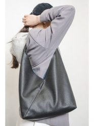 Christian Laurier Skórzana torebka "Celia" w kolorze czarnym - 32 x 20 x 10 cm rozmiar: onesize. Czarne torby na ramię Christian Laurier, bez wzorów, z materiału, na ramię, bez dodatków. Za 352.43 zł.