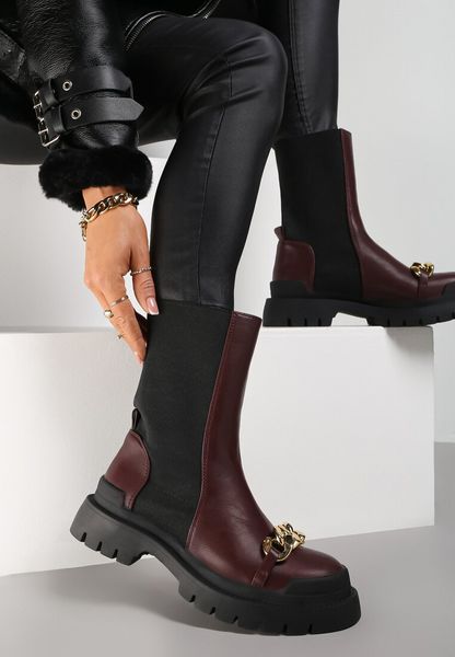 Bordowe Botki Belasis. Czerwone botki Renee, bez wzorów, z gumy, z okrągłym noskiem, bez obcasa, na platformie, bez zapięcia. Za 59.99 zł.