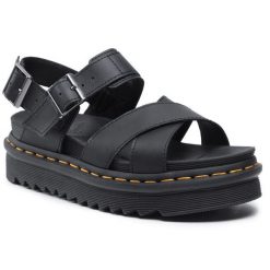 Sandały Dr. Martens. Czarne sandały Dr. Martens, bez wzorów, bez obcasa, na koturnie, bez zapięcia. Za 539.99 zł.