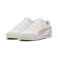 Sneakersy unisex PUMA Turino II OG PUMA White Mauve Mist Frosted Ivory Pink. Białe obuwie sportowe Puma, bez zapięcia, do piłki nożnej. Za 269.00 zł.