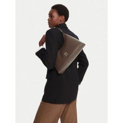 Torebka Furla. Brązowe torebki klasyczne Furla, bez wzorów, bez dodatków. Za 1,459.00 zł.