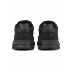 Młodzieżowe buty sportowe Graviton PUMA Black Dark Shadow Gray. Czarna obuwie sportowe Puma, z materiału, bez zapięcia, do biegania. Za 353.00 zł.