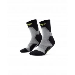 Skarpety kompresyjne do połowy łydki z amortyzującą wyściółką unisex CEP. Czarne skarpety CEP, bez wzorów, z elastanu. Za 79.00 zł.