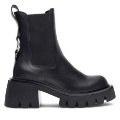 Botki Badura. Czarne botki Badura, bez wzorów, bez obcasa, na słupku, bez zapięcia. Za 429.99 zł.