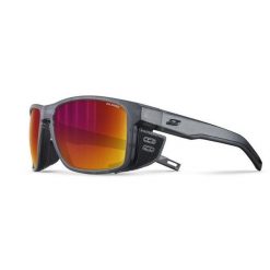 Okulary górskie z polaryzacją JULBO Shield czarny Polarized kat.3. Czarne okulary przeciwsłoneczne JULBO, bez wzorów, sportowe. W wyprzedaży za 535.15 zł.