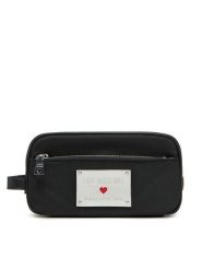 LOVE MOSCHINO Kosmetyczka JC5310PP1MLN100A Czarny. Czarne kufry i kosmetyczki Love Moschino, bez wzorów, z materiału, bez dodatków. Za 329.99 zł.