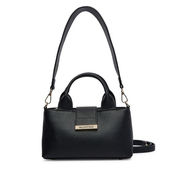 Torebka Valentino. Czarne torebki klasyczne Valentino, bez wzorów, bez dodatków. Za 349.99 zł.