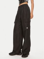 Adidas Spodnie dresowe Essentials Woven Cargo IX9974 Czarny Loose Fit. Czarne spodnie dresowe Adidas, l, bez wzorów, z dresówki. Za 159.99 zł.